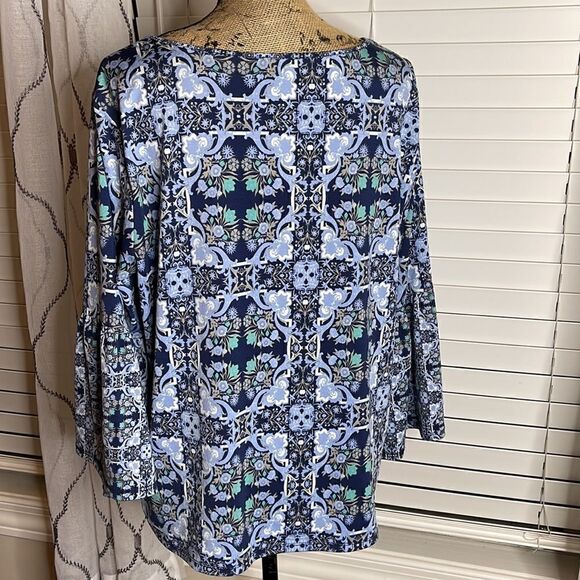 New Direction Top Sz L - Picture 5 of 10